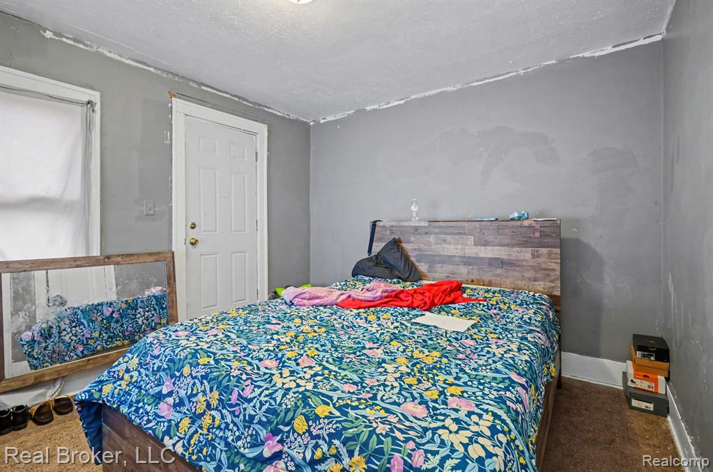 15357 Rutherford Street Detroit, MI 48227 - Photo 12 of 18 Gallery Image 12