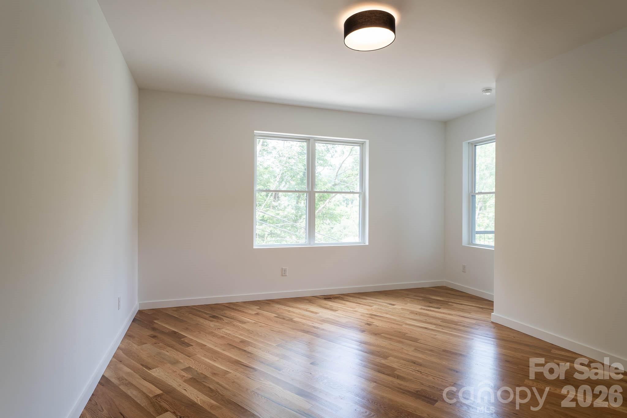 33 Spooks Branch Road Asheville, NC 28804 - Photo 20 of 43 Gallery Image 20