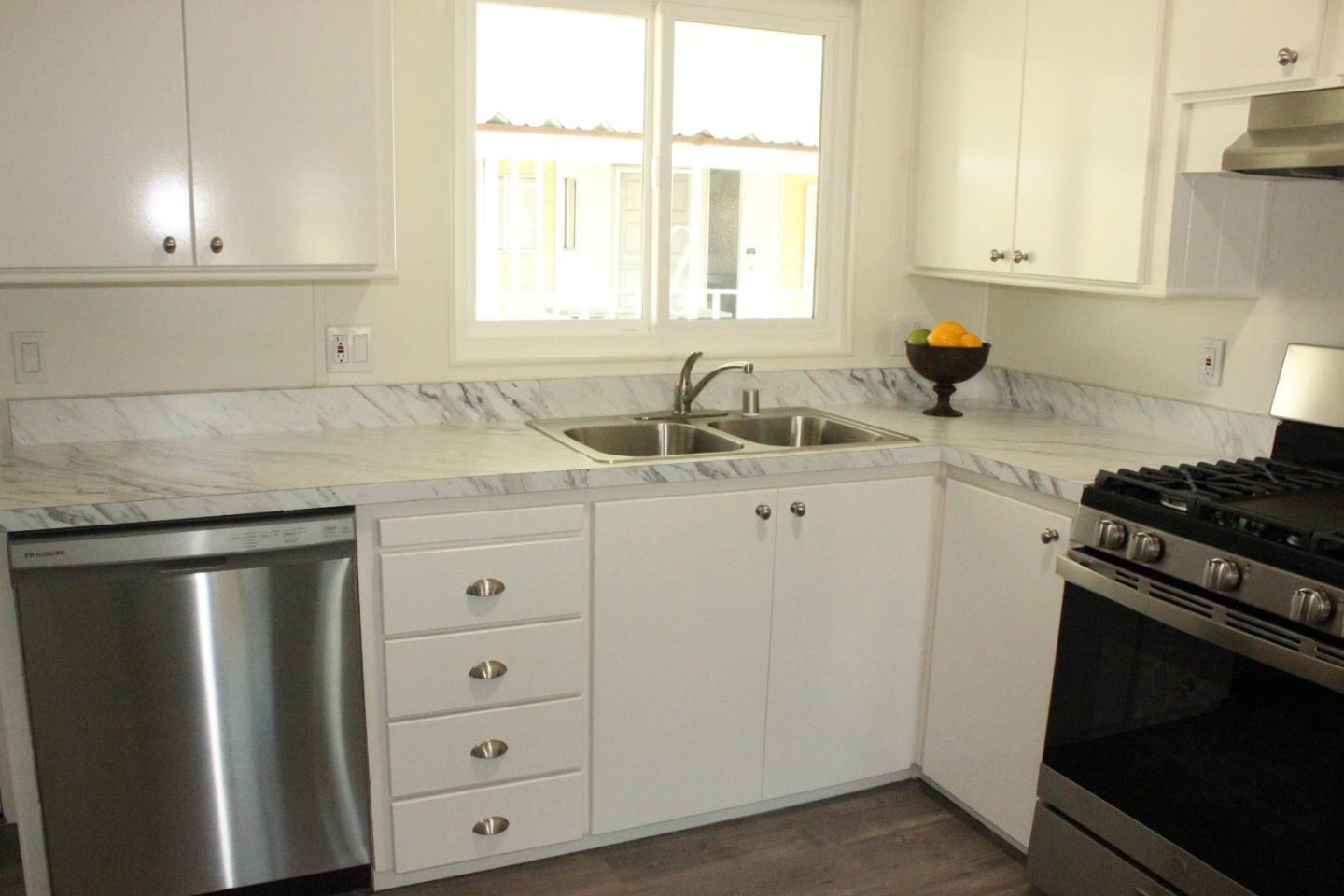 29191 Colorado Road Hayward, CA 94544 - Photo 10 of 22 Gallery Image 10