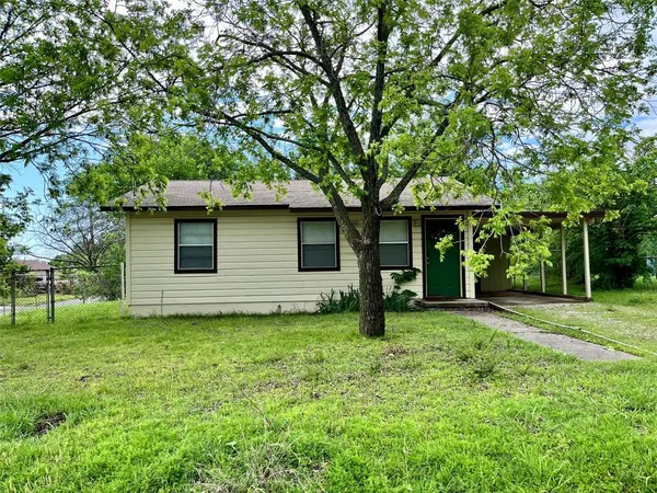 $1,575 | 1612 Wayne Street, Denton, TX 76209