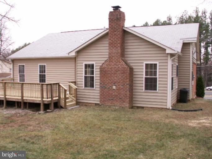 Exterior (Rear)