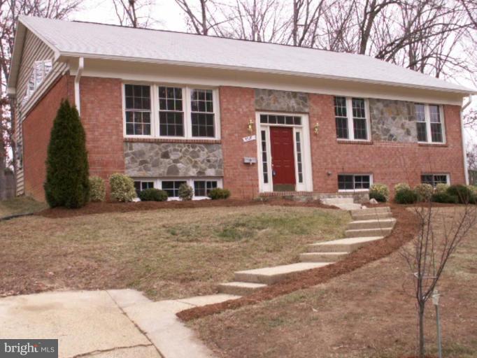 5517 Rolling Road Springfield, VA 22151 - Photo 2 of 3 Exterior (Main)
