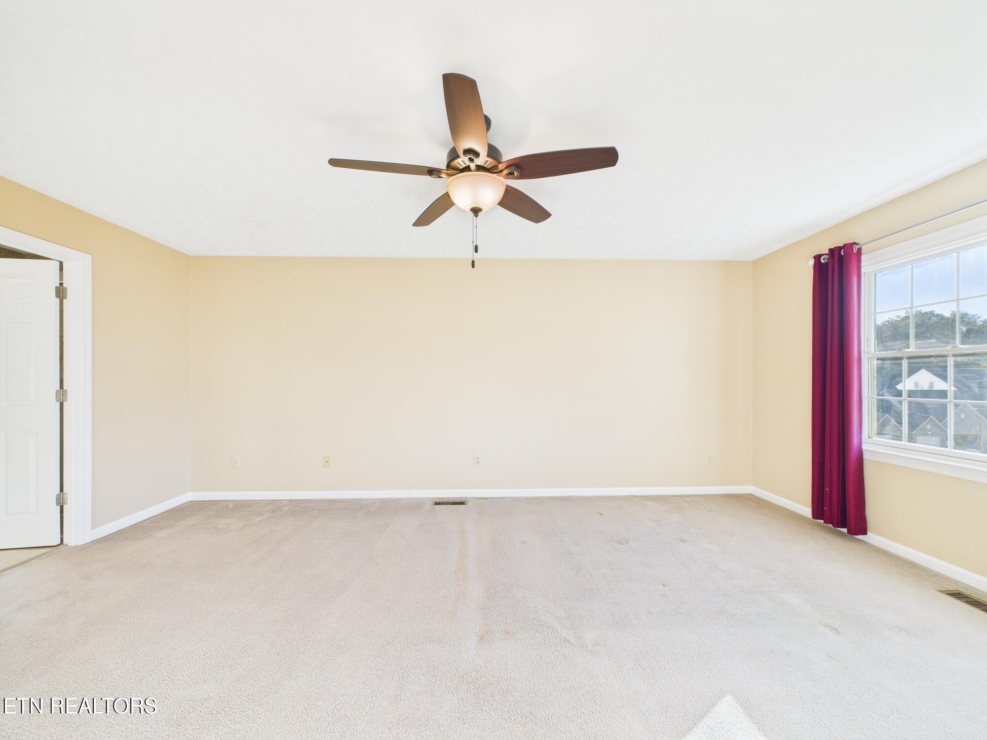572 Mariner Point Drive Clinton, TN 37716 - Photo 29 of 46 CAM02235G0-PR0083-STILL028