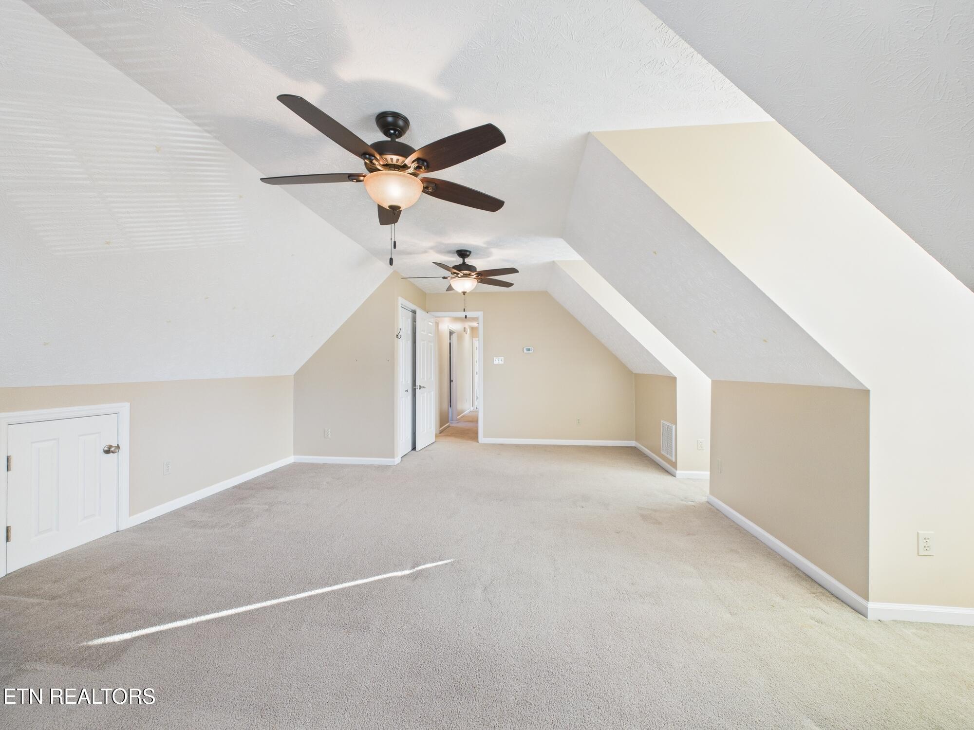 572 Mariner Point Drive Clinton, TN 37716 - Photo 45 of 46 CAM02235G0-PR0083-STILL049