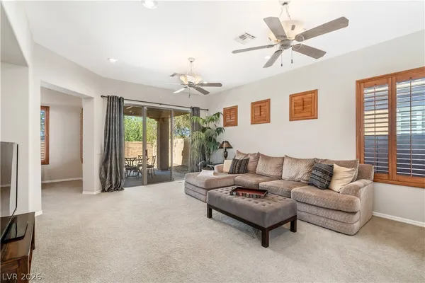 $3,100 | 10 Chatmoss Road, Henderson, NV 89052