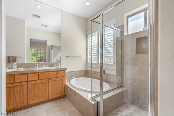 $3,100 | 10 Chatmoss Road, Henderson, NV 89052