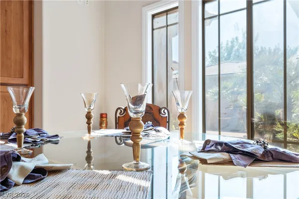 $3,100 | 10 Chatmoss Road, Henderson, NV 89052