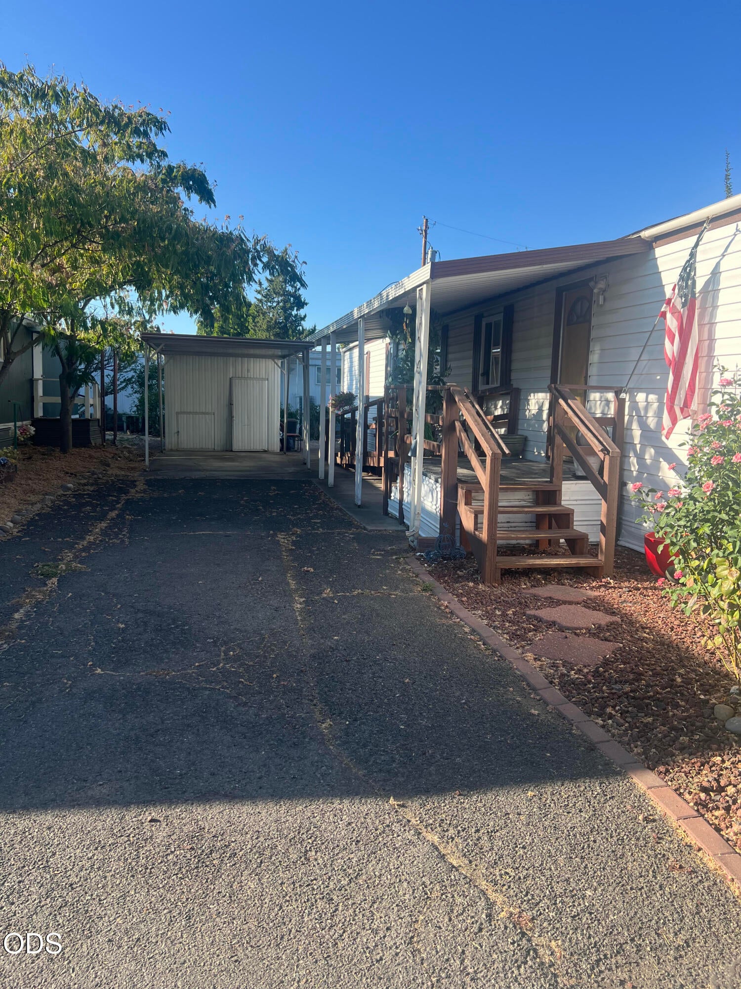 2385 Table Rock Road, Unit SPC 2 Medford, OR 97501 - Photo 2 of 19 Gallery Image 2