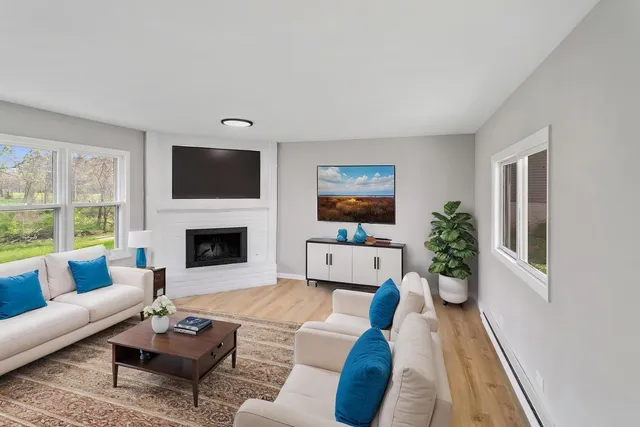 $233,700 | 505 Barbara Court, University Park, IL 60484