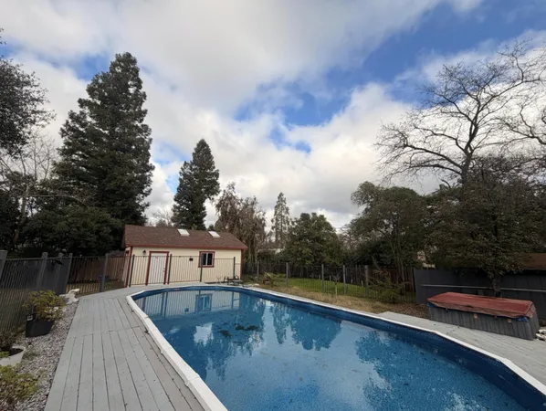 $655,000 | 7067 Tucker Lane, Redding, CA 96002
