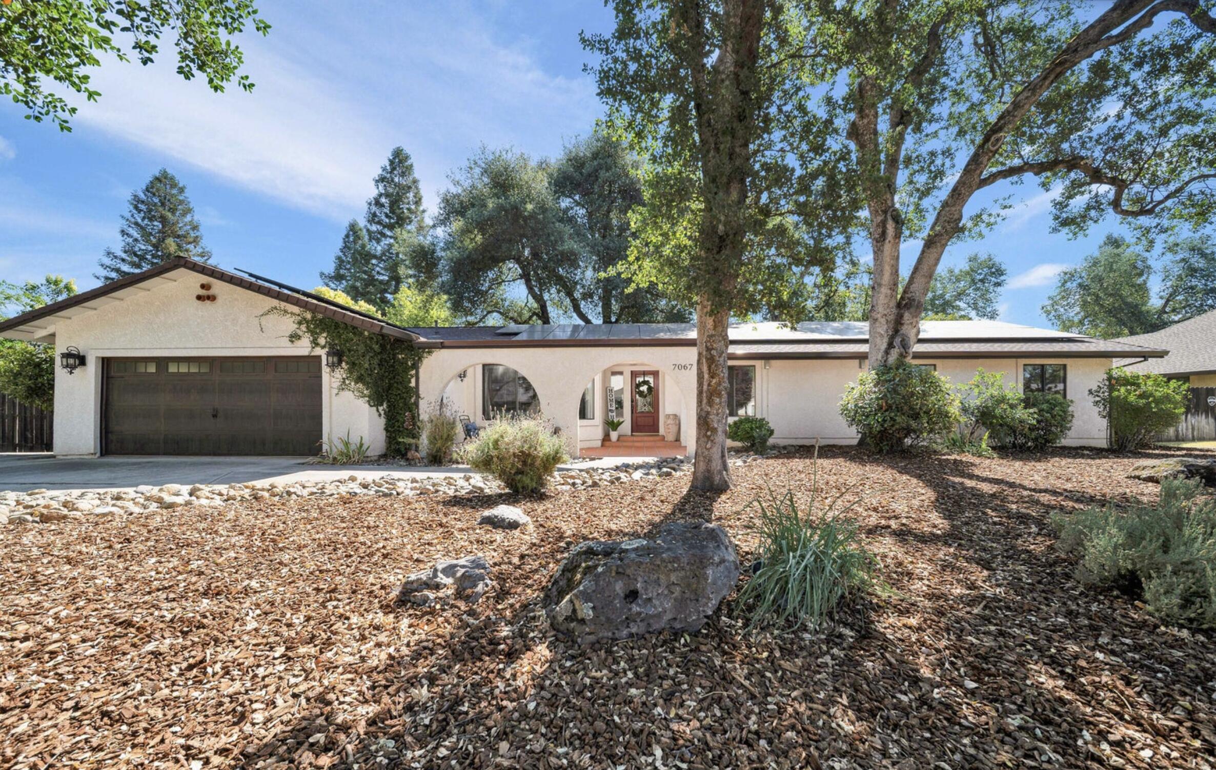 7067 Tucker Lane Redding, CA 96002 - Photo 47 of 47 Curb View