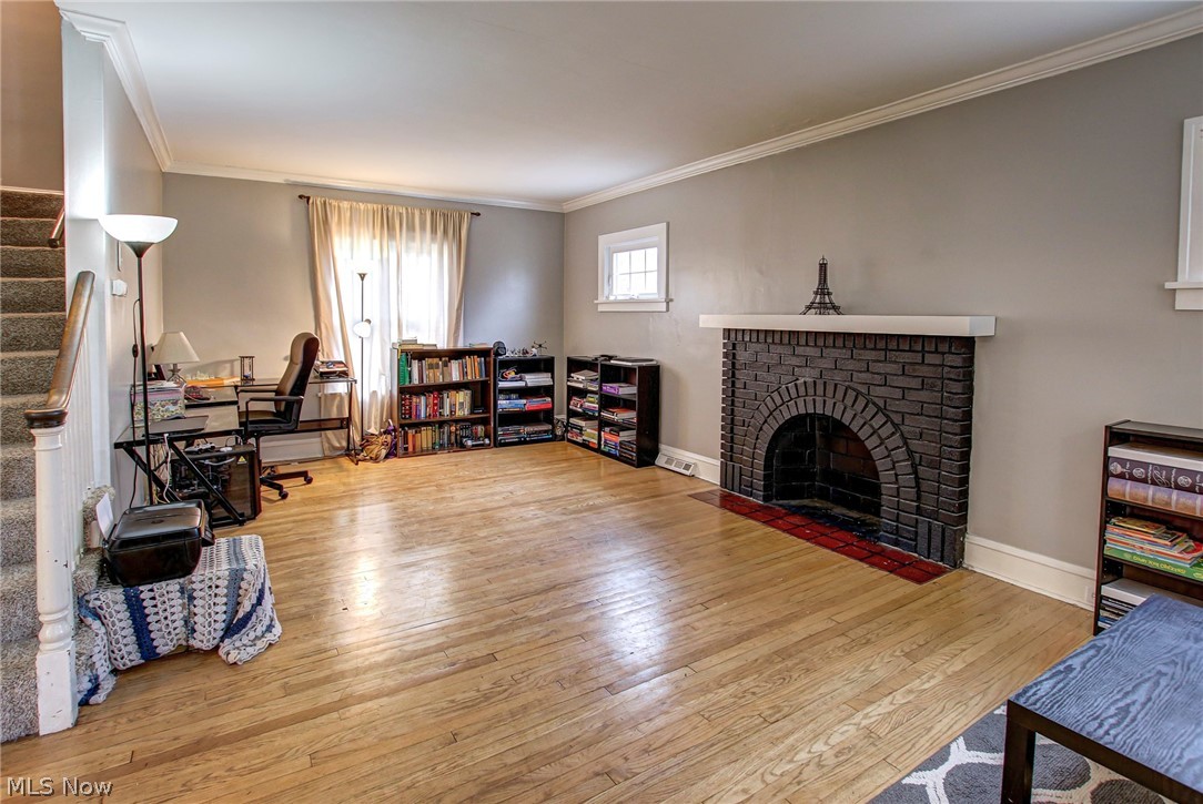 1040 Roanoke Road Cleveland Heights, OH 44121 - Photo 14 of 35