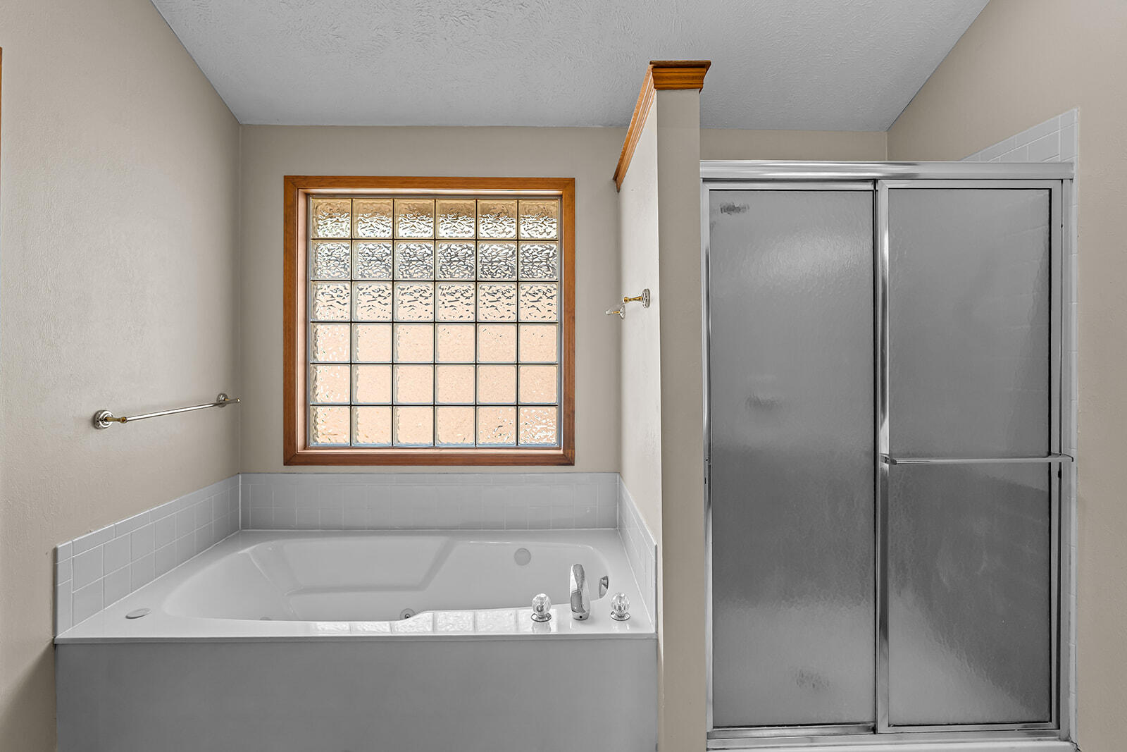4757 South Holland Avenue Springfield, MO 65810 - Photo 24 of 60 DSC00894