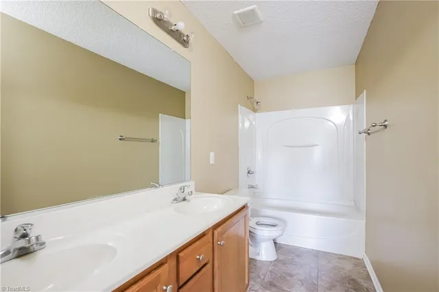 $1,645 | 4622 Mallard Creek Drive, Greensboro, NC 27405