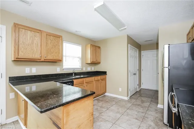 $1,645 | 4622 Mallard Creek Drive, Greensboro, NC 27405