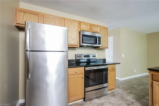 $1,645 | 4622 Mallard Creek Drive, Greensboro, NC 27405