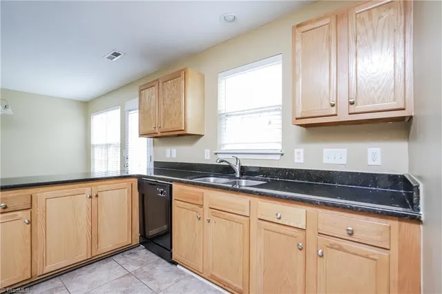 $1,645 | 4622 Mallard Creek Drive, Greensboro, NC 27405