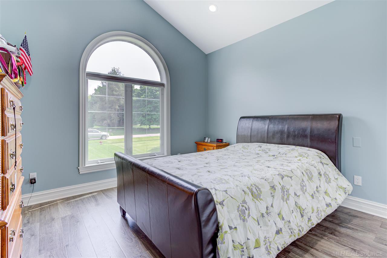 58 Kalhaven Road Rochester Hills, MI 48307 - Photo 31 of 46