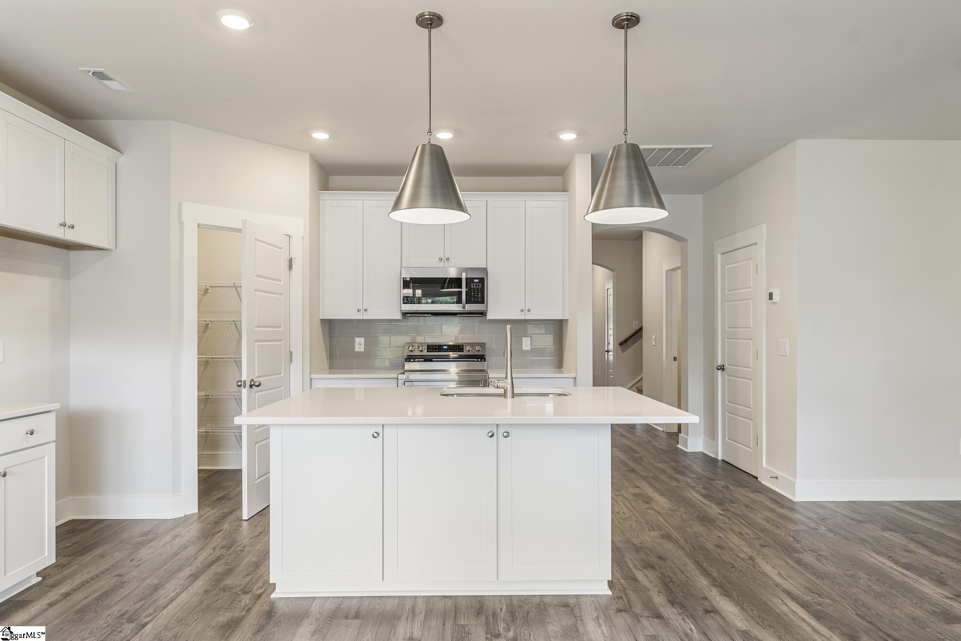 236 Jacqueline Road Piedmont, SC 29673 - Photo 5 of 21 Gallery Image 5