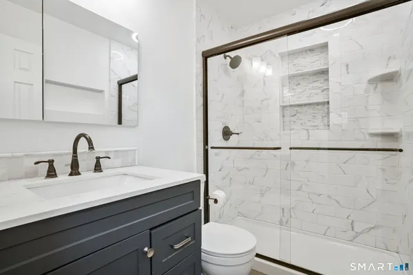 $579,999 | 21 Oven Rock Road, Bethel, CT 06801