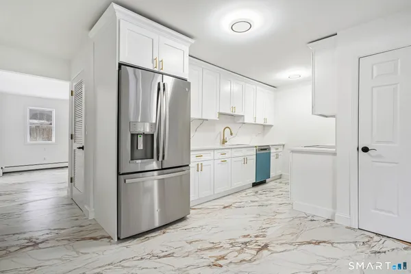 $579,999 | 21 Oven Rock Road, Bethel, CT 06801