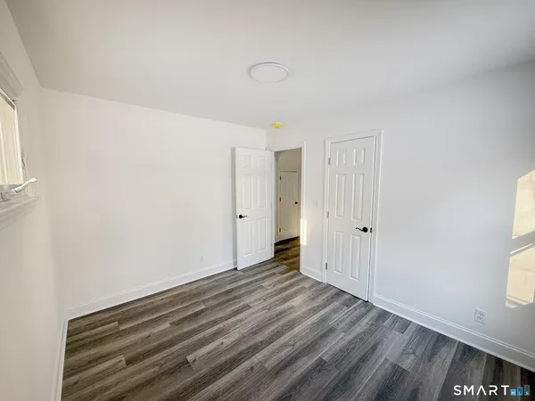 $579,999 | 21 Oven Rock Road, Bethel, CT 06801