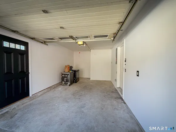 $579,999 | 21 Oven Rock Road, Bethel, CT 06801