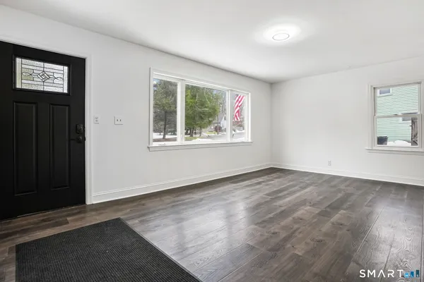 $579,999 | 21 Oven Rock Road, Bethel, CT 06801