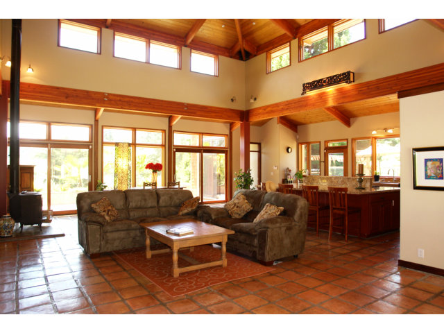 498 Rider Road Watsonville, CA 95076 - Photo 3 of 13 Gallery Image 3