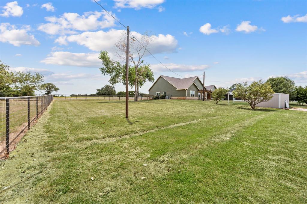 590 Peel Road Springtown, TX 76082 - Photo 34 of 36 Gallery Image 34