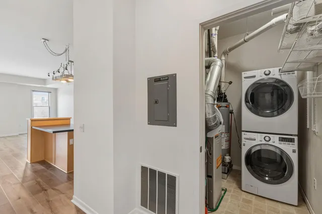 $235,000 | 209 8th Street East, Unit 308, St. Paul, MN 55101