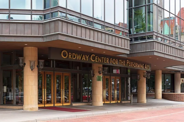 $235,000 | 209 8th Street East, Unit 308, St. Paul, MN 55101