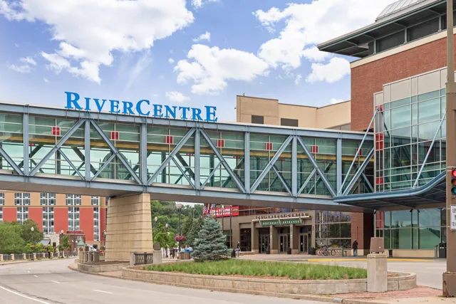 $235,000 | 209 8th Street East, Unit 308, St. Paul, MN 55101