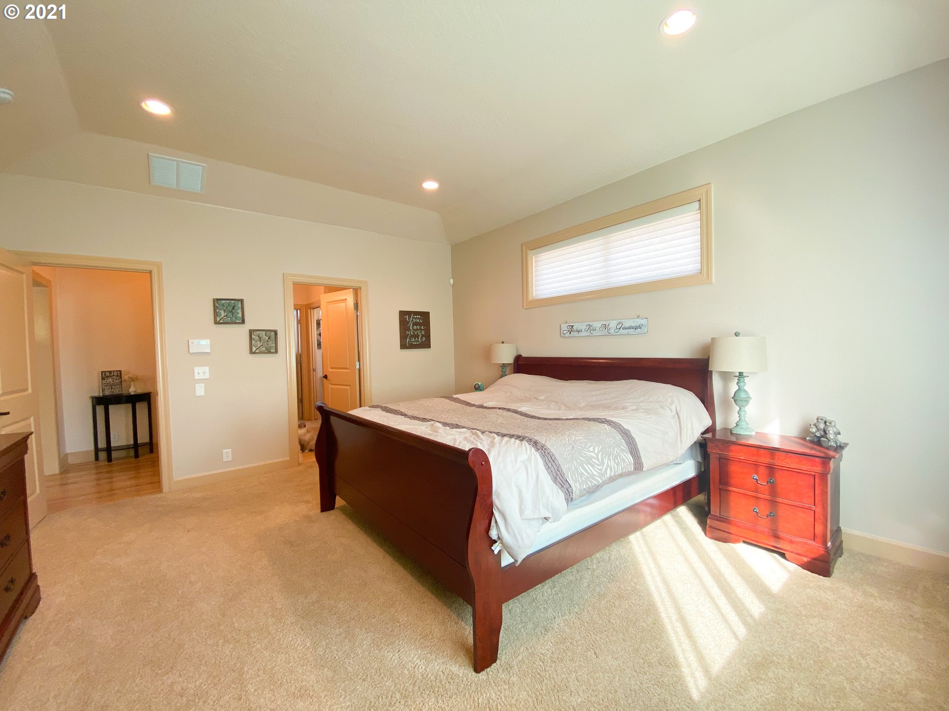 1084 Diamond Street Springfield, OR 97477 - Photo 13 of 30