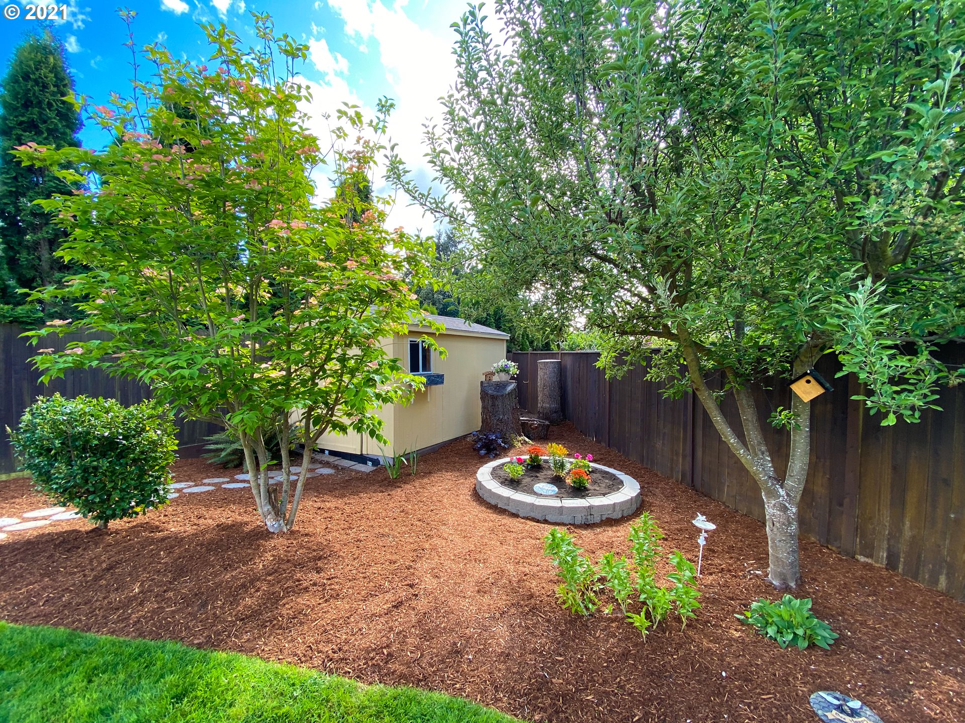 1084 Diamond Street Springfield, OR 97477 - Photo 29 of 30