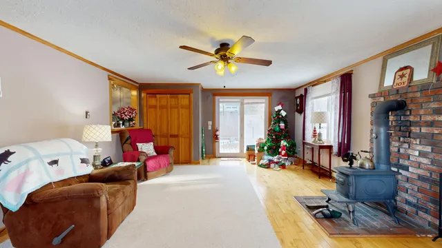 $325,000 | 11 Highland Heights Road, Winthrop, ME 04364