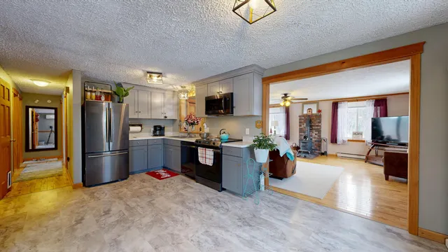 $325,000 | 11 Highland Heights Road, Winthrop, ME 04364