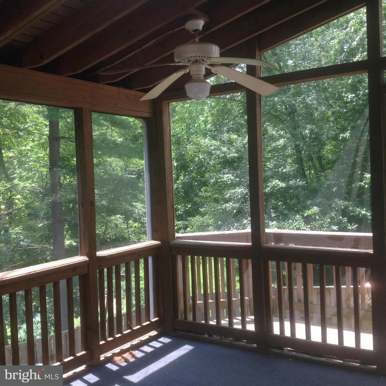 10530 Apple Ridge Road Gaithersburg, MD 20886 - Photo 16 of 17 Exterior (General)