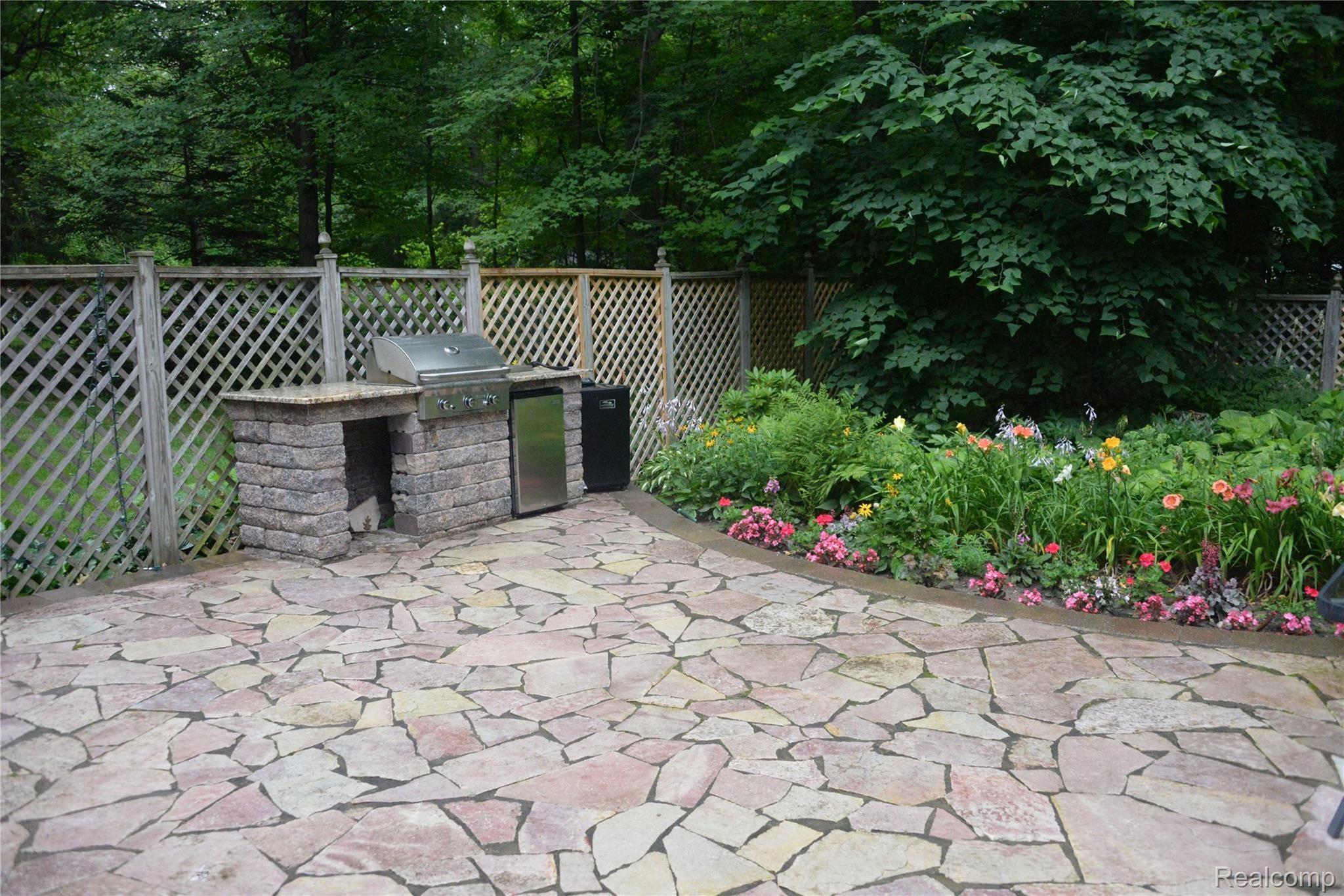 5975 Ludwig Road Oxford, MI 48371 - Photo 7 of 73 03.jpg