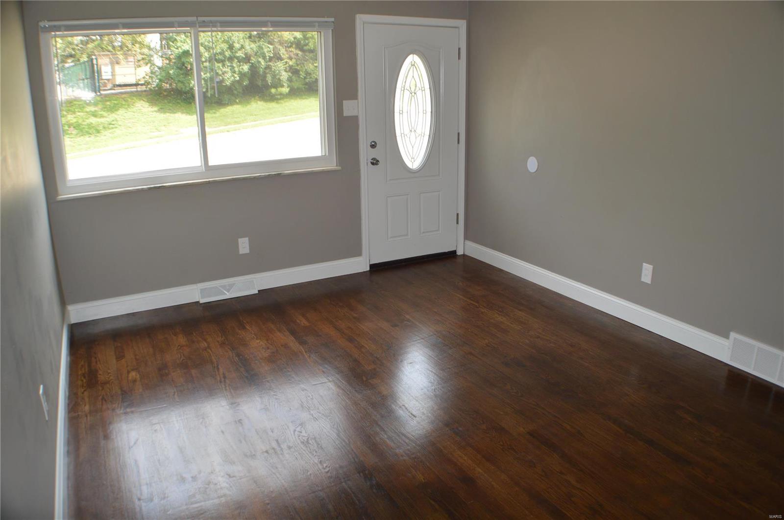 2905 North Hanley Road Bel-Ridge, MO 63121 - Photo 8 of 53 Gallery Image 8