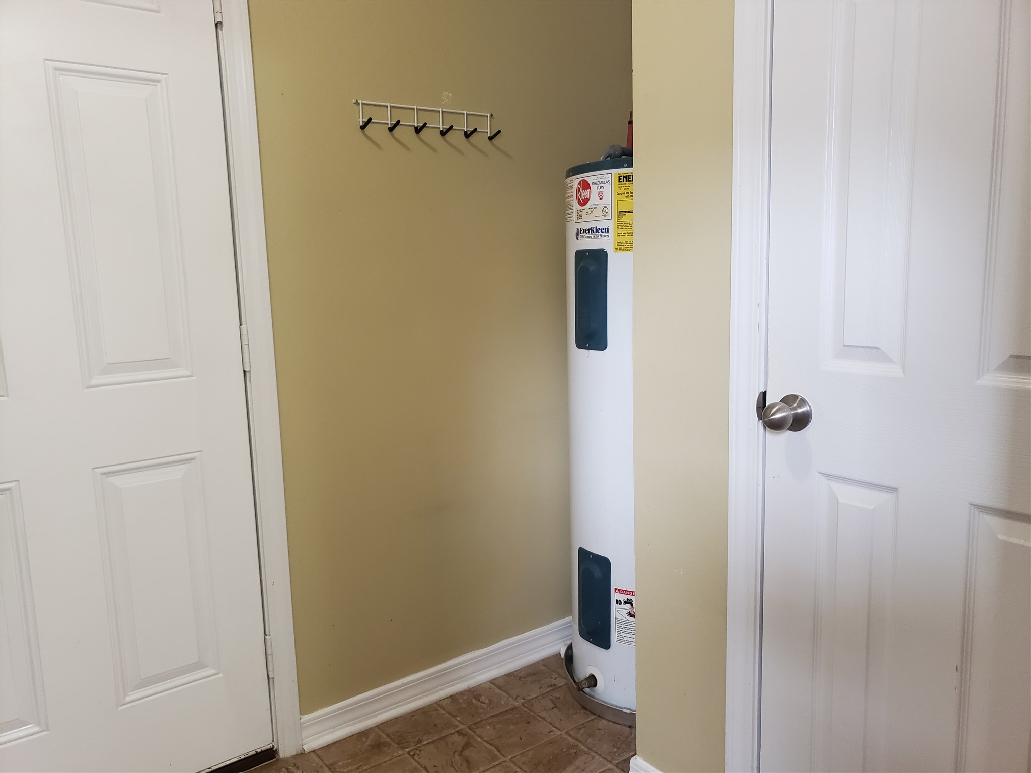 16730 Sugar Loop Foley, AL 36535 - Photo 11 of 25 Laundry