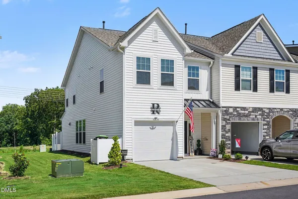 $295,900 | 301 Whitley Rdg Drive, Clayton, NC 27527