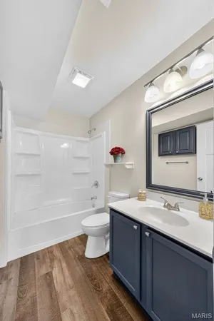 $269,900 | 515 Bailey Avenue, Elsberry, MO 63343