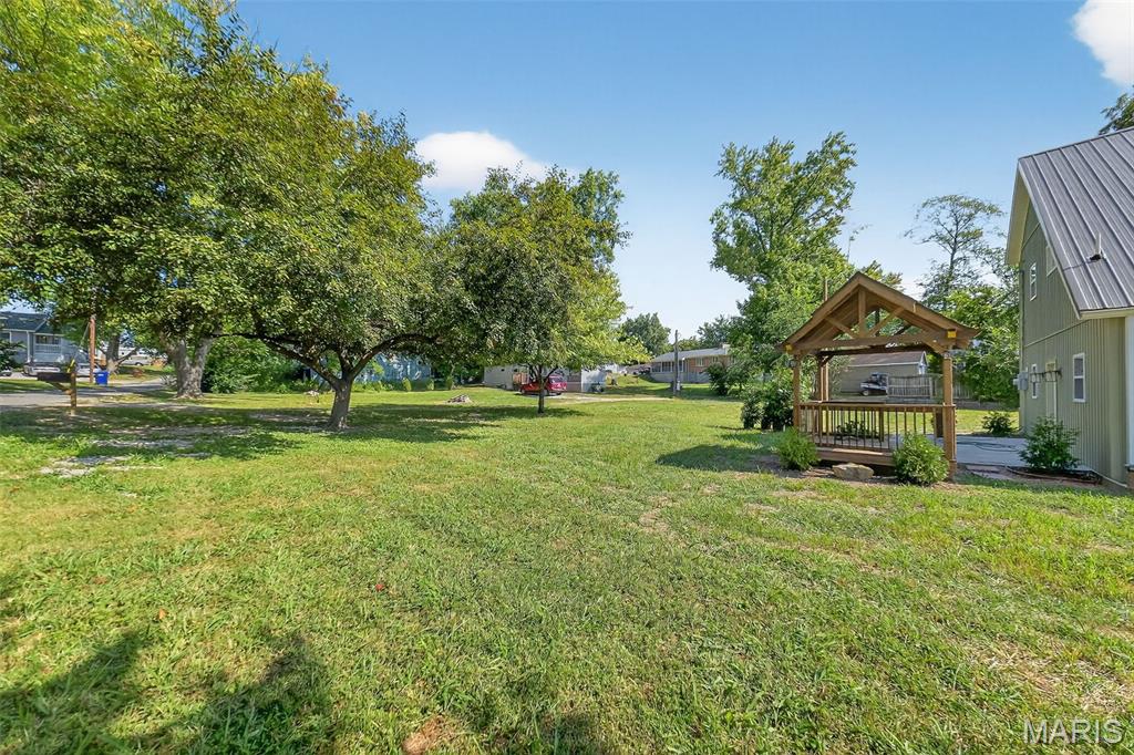 515 Bailey Avenue Elsberry, MO 63343 - Photo 36 of 43