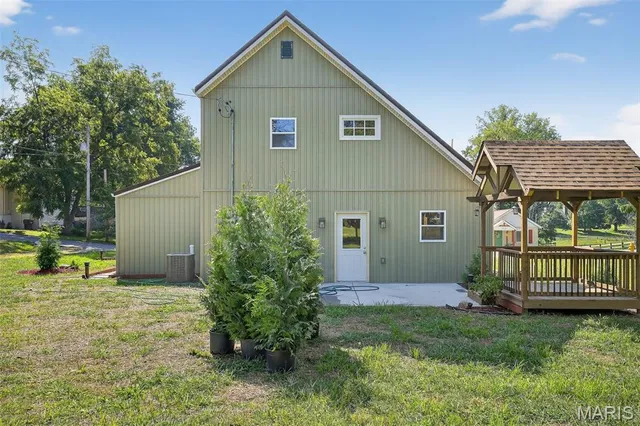 $269,900 | 515 Bailey Avenue, Elsberry, MO 63343