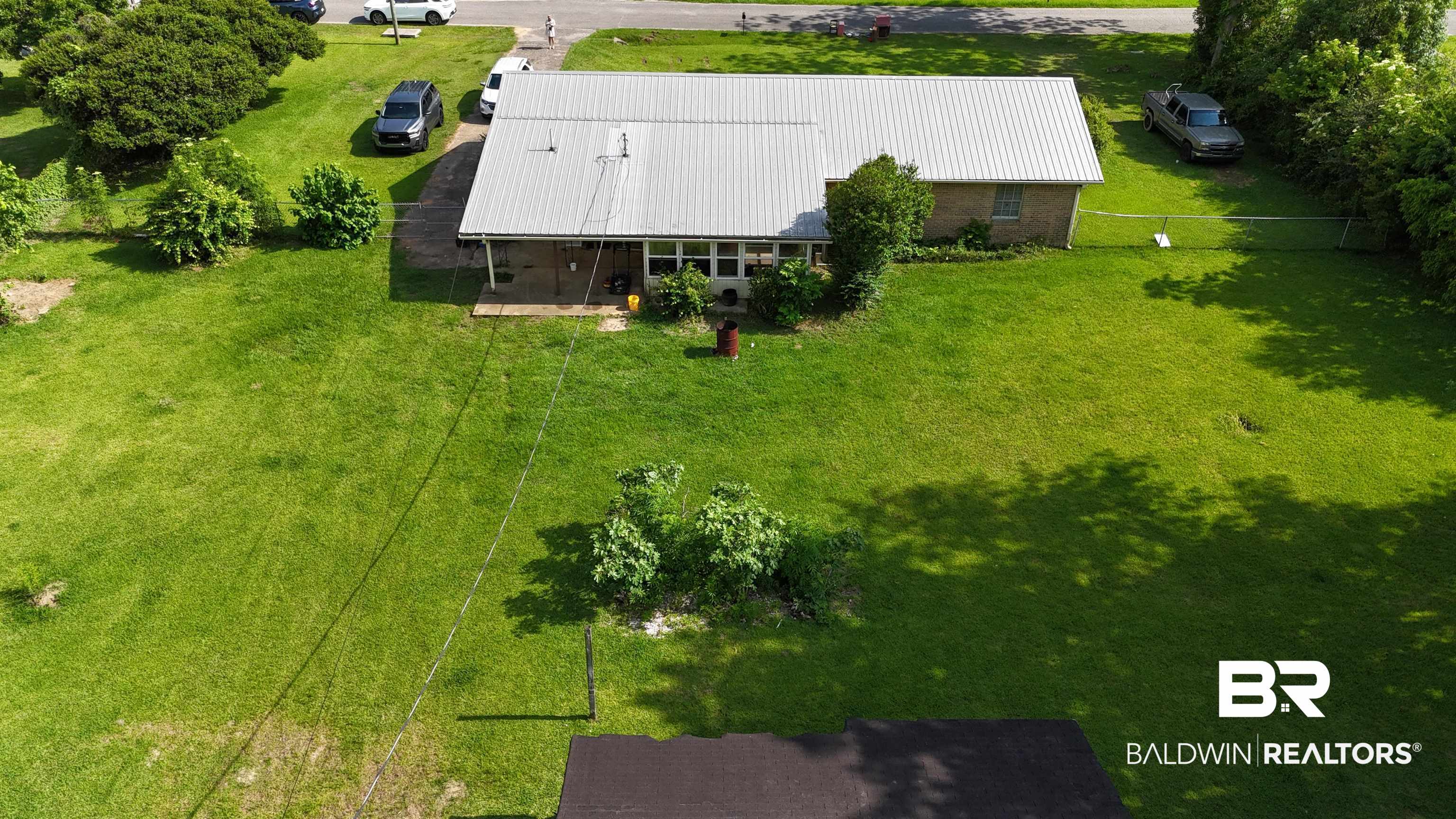 615 East Pedigo Avenue Foley, AL 36535 - Photo 5 of 31