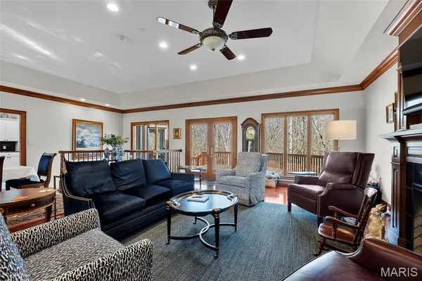 $895,000 | 316 Flagstone Drive, Cape Girardeau, MO 63701