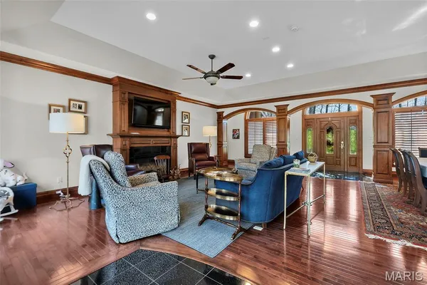 $895,000 | 316 Flagstone Drive, Cape Girardeau, MO 63701