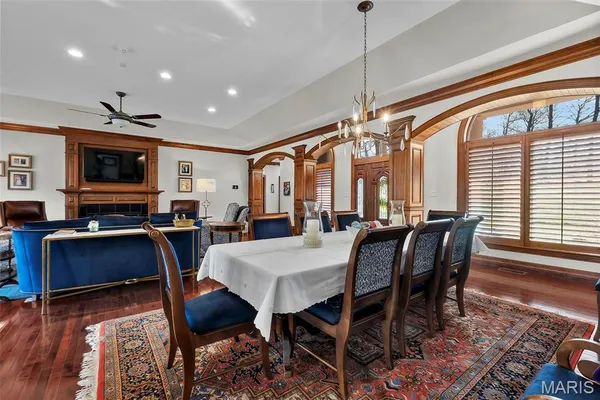 $895,000 | 316 Flagstone Drive, Cape Girardeau, MO 63701