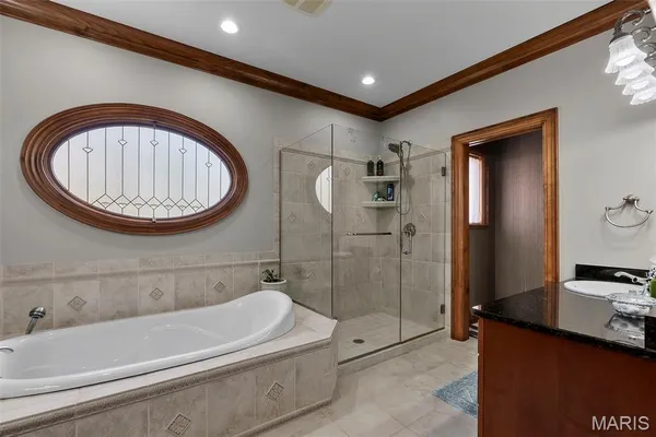 $895,000 | 316 Flagstone Drive, Cape Girardeau, MO 63701